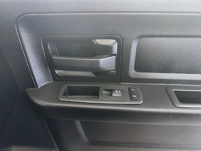 Used 2021 RAM 1500 Tradesman w/ Chrome Plus Package RWD image 29