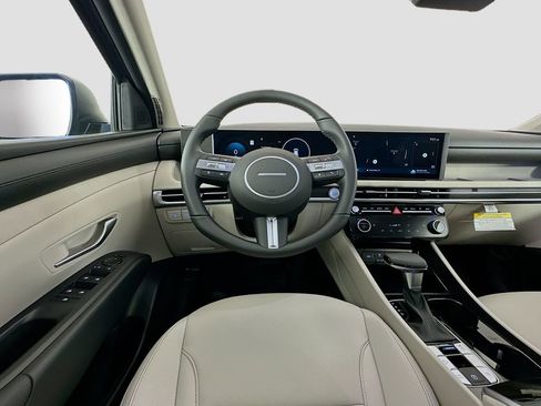 New 2026 Hyundai Tucson SEL image 19