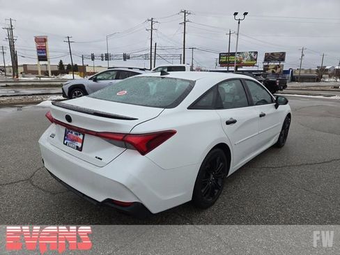 Used 2022 Toyota Avalon XSE w/ Protection Package (TMS) image 30