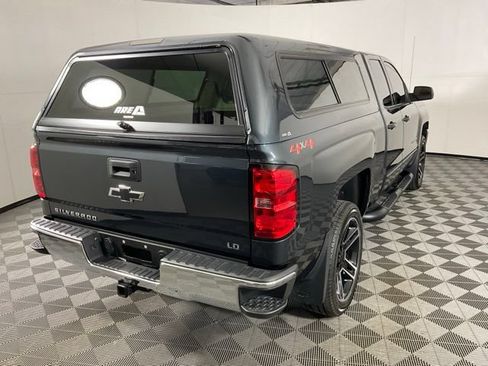 Used 2019 Chevrolet Silverado 1500 LT w/ LPO, Black Pack AWD/4WD image 8