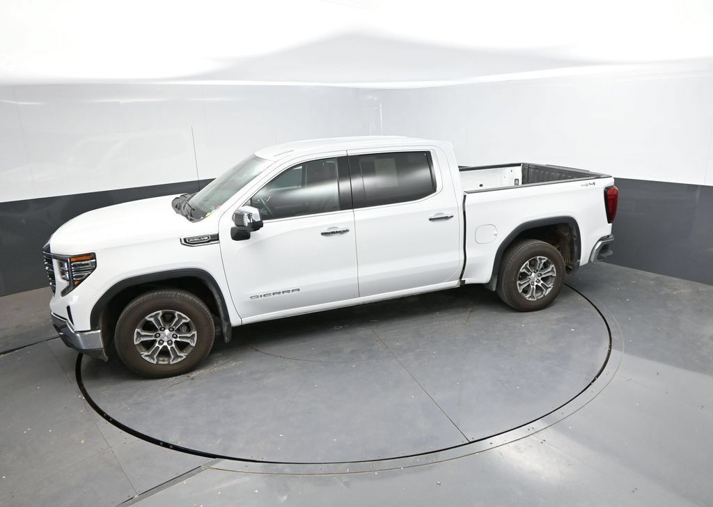 Used 2025 GMC Sierra 1500 SLT AWD/4WD image 28