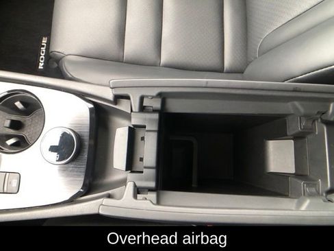 Certified 2023 Nissan Rogue SV image 23