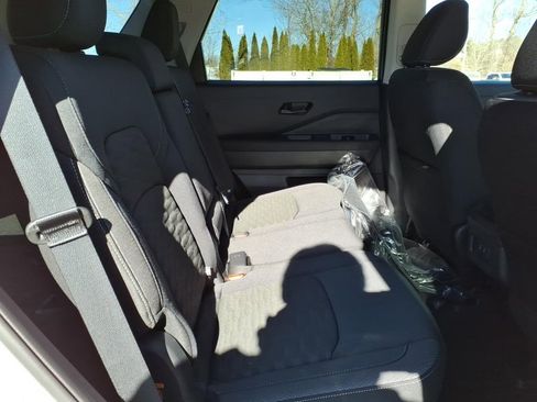 New 2026 Nissan Pathfinder SV AWD/4WD image 8