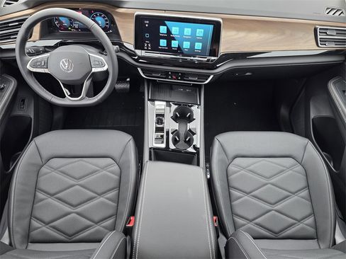 New 2026 Volkswagen Atlas SE image 19