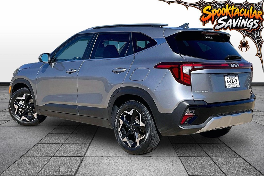 Used 2024 Kia Seltos EX AWD/4WD image 12