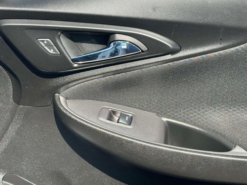 Used 2023 Chevrolet Malibu LT FWD image 25