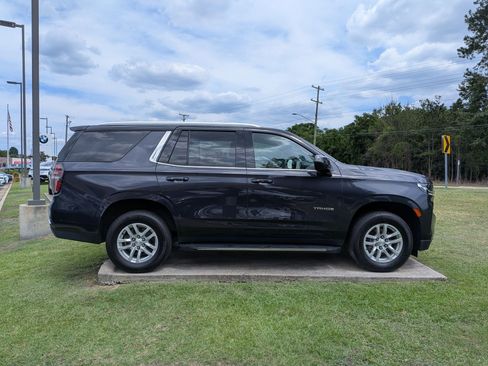 Used 2023 Chevrolet Tahoe LT AWD/4WD image 2