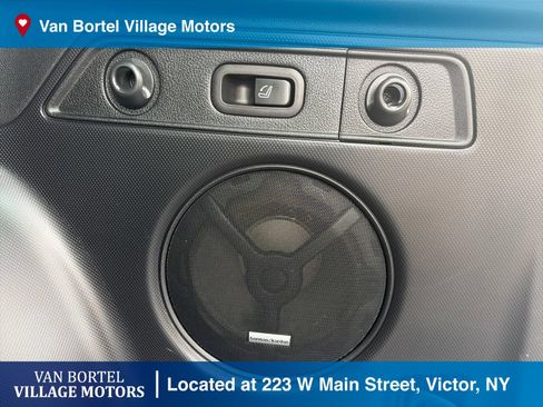 Used 2022 Subaru Forester Wilderness AWD/4WD image 34