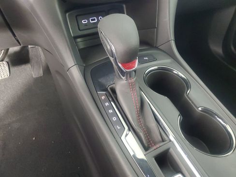 Used 2023 Chevrolet Equinox RS image 17