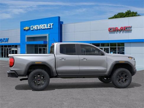 New 2024 GMC Canyon Elevation w/ Convenience Package image 5