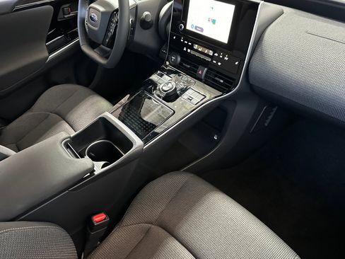 Used 2024 Subaru Solterra Premium image 17