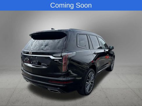 Used 2023 Cadillac XT6 Sport w/ Technology Package image 6