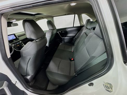 Used 2023 Toyota RAV4 XLE w/ Convenience Package image 21