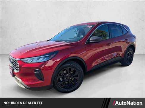 Certified 2023 Ford Escape Active FWD image 1