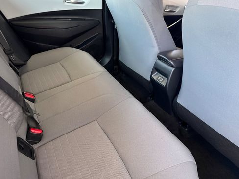 Certified 2024 Toyota Corolla SE FWD image 31