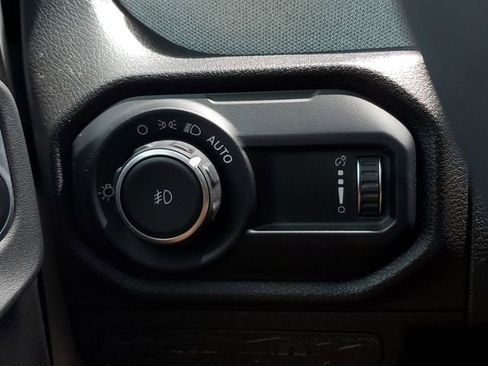 Certified 2024 Jeep Wrangler Unlimited Sport AWD/4WD image 36