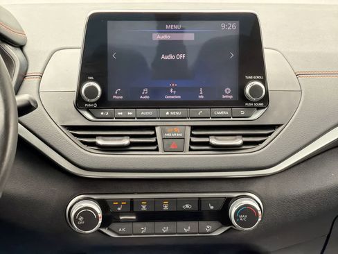 Used 2022 Nissan Altima 2.5 SR w/ Midnight Edition Package image 30