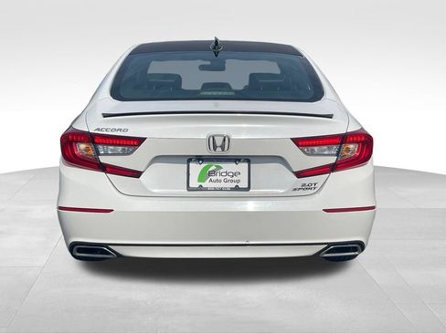 Used 2018 Honda Accord Sport image 7