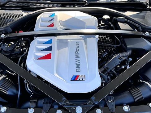 Used 2024 BMW M4 Coupe w/ Executive Package image 33