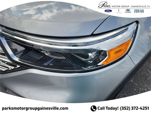 Certified 2023 Ford Explorer Limited w/ Equipment Group 301A image 6