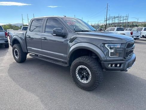 Used 2018 Ford F150 Raptor w/ Equipment Group 802A Luxury AWD/4WD image 3