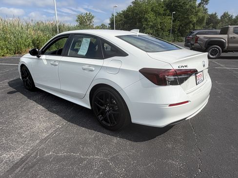 Used 2026 Honda Civic Sport image 6
