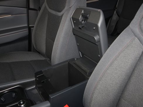 New 2026 Ford Explorer Active image 17