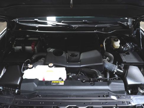 Used 2024 Toyota Tundra SR5 image 9