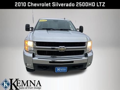 Used 2010 Chevrolet Silverado 2500 LTZ w/ Convenience Package image 10