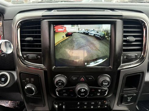 Used 2018 RAM 2500 Laramie w/ Sport Appearance Group image 38