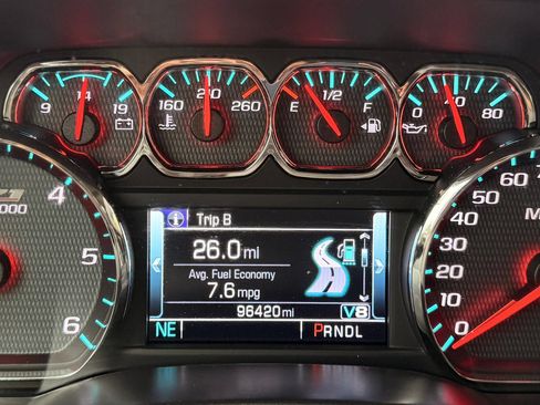 Used 2018 Chevrolet Silverado 1500 LTZ Z71 w/ Centennial Edition AWD/4WD image 35