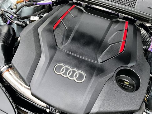 Used 2023 Audi S6 Prestige w/ Prestige Package image 28