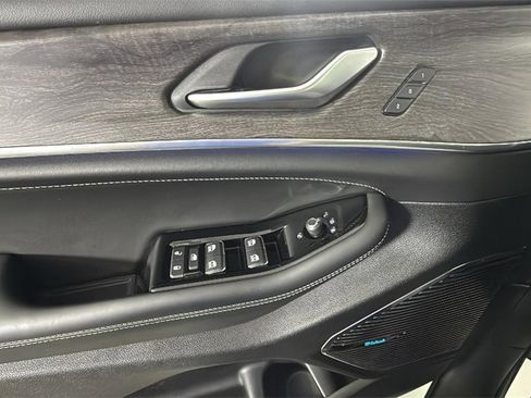 Used 2023 Jeep Grand Cherokee L Overland image 24