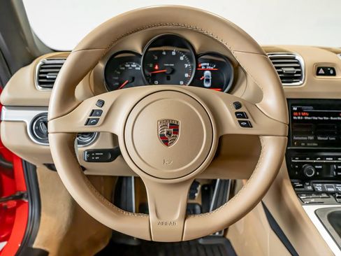 Used 2013 Porsche Boxster RWD image 16