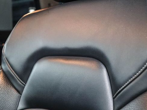 Used 2022 Nissan Pathfinder SL w/ SL Premium Package FWD image 27