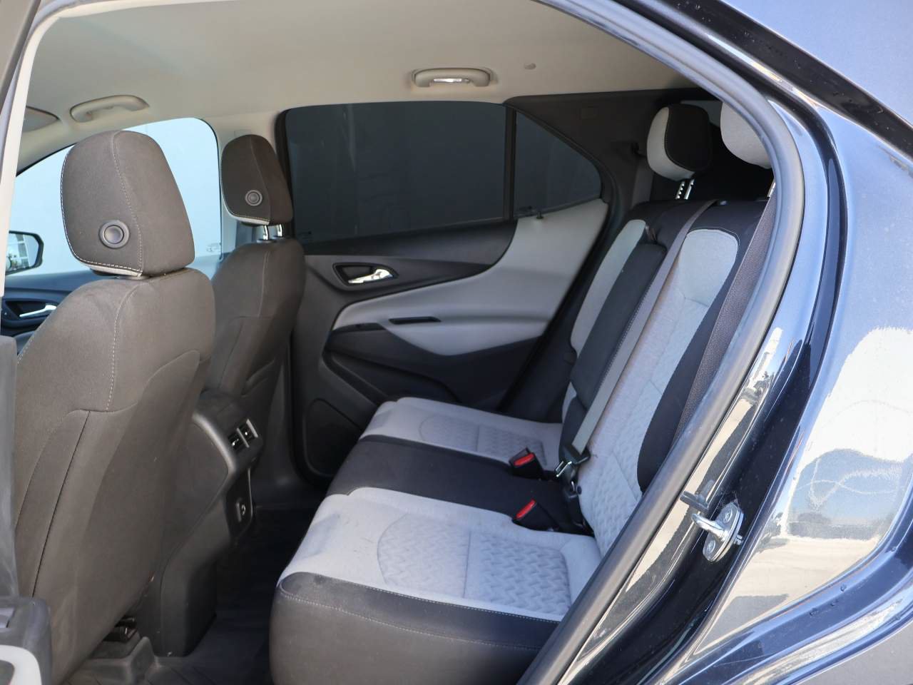 Used 2022 Chevrolet Equinox LS w/ LS Convenience Package FWD image 10
