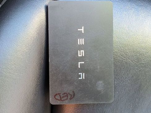 Used 2020 Tesla Model Y Performance image 33