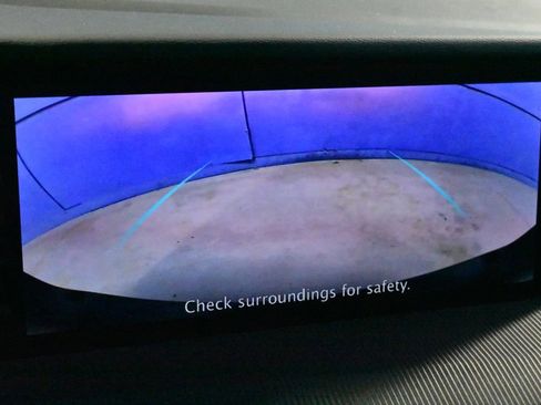 Certified 2025 Nissan Murano SV image 10