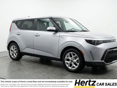 Used 2025 Kia Soul LX w/ LX Technology Package