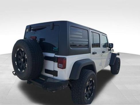 Used 2013 Jeep Wrangler Unlimited Sport AWD/4WD image 3