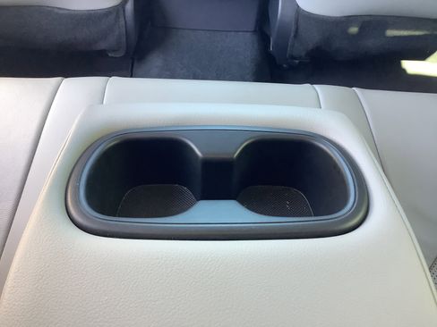 Used 2023 Toyota Camry XLE w/ Cold Weather Package FWD image 7