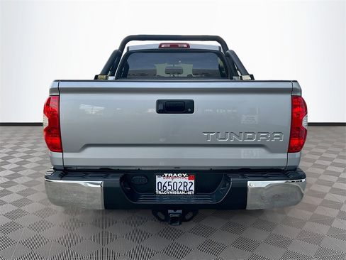 Used 2015 Toyota Tundra SR5 image 6