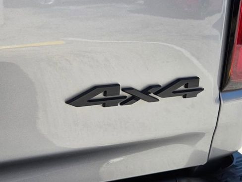 Certified 2022 RAM 1500 Laramie AWD/4WD image 12