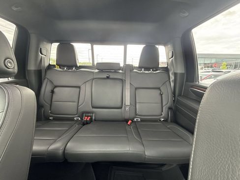 Used 2024 GMC Sierra 2500 Denali w/ Technology Package AWD/4WD image 22