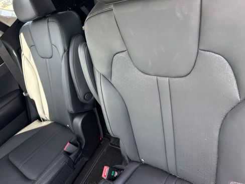 Used 2023 Kia Sorento EX AWD/4WD image 15