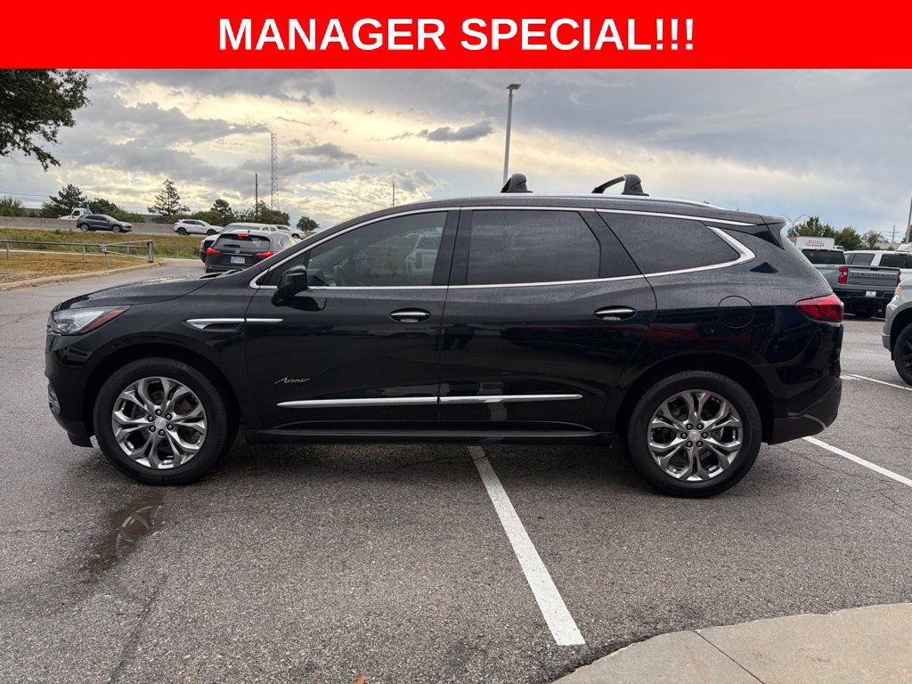 Used 2019 Buick Enclave Avenir w/ Avenir Technology Package AWD/4WD image 6