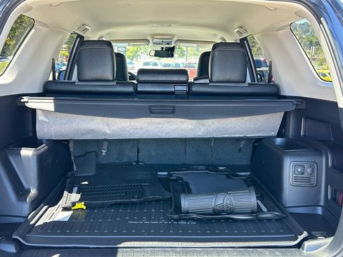 Used 2021 Toyota 4Runner SR5 Premium AWD/4WD image 33