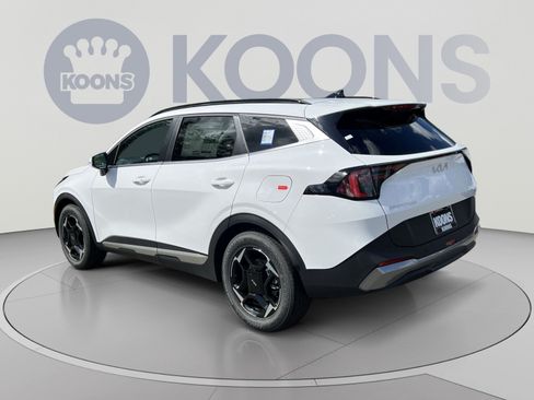 New 2027 Kia Sportage EX FWD image 4
