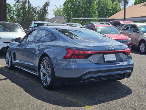 Used 2022 Audi e-tron GT Prestige w/ Prestige Package AWD/4WD image 3