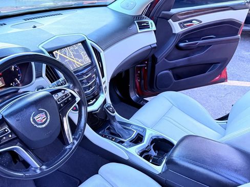 Used 2014 Cadillac SRX Luxury AWD/4WD image 11